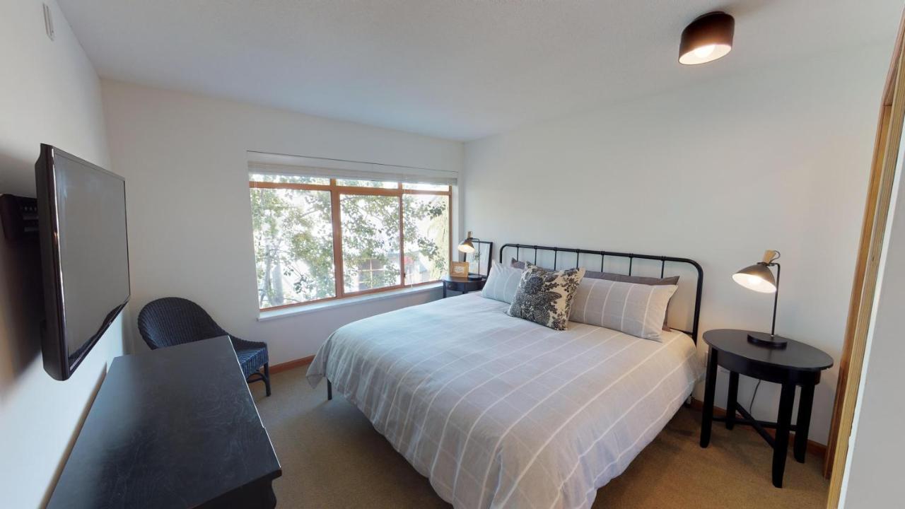 Stoney Creek- Lagoons By Whistler Premier Exterior foto